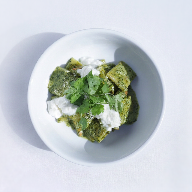 RIGATONCINI AL PESTO E POLLO.